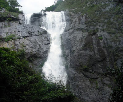 Best Travels in Madurai, Best Tour travel in Madurai, Taxi in Madurai,Car Hire in Madurai, Call Taxi in Madurai, Best Tour Operator in Madurai,Travels in Madurai,Online Cab Booking in Madurai,Car rental in Madurai