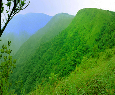 Best Travels in Madurai, Best Tour travel in Madurai, Taxi in Madurai,Car Hire in Madurai, Call Taxi in Madurai, Best Tour Operator in Madurai,Travels in Madurai,Online Cab Booking in Madurai,Car rental in Madurai