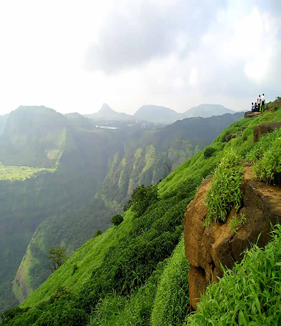 Best Travels in Madurai, Best Tour travel in Madurai, Taxi in Madurai,Car Hire in Madurai, Call Taxi in Madurai, Best Tour Operator in Madurai,Travels in Madurai,Online Cab Booking in Madurai,Car rental in Madurai