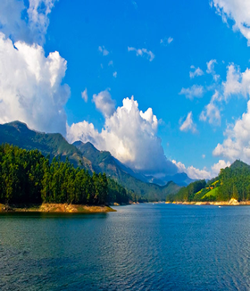 Best Travels in Madurai, Best Tour travel in Madurai, Taxi in Madurai,Car Hire in Madurai, Call Taxi in Madurai, Best Tour Operator in Madurai,Travels in Madurai,Online Cab Booking in Madurai,Car rental in Madurai