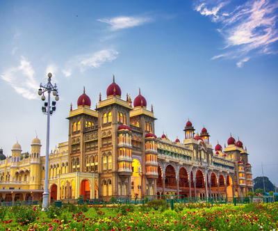 Best Travels in Madurai, Best Tour travel in Madurai, Taxi in Madurai,Car Hire in Madurai, Call Taxi in Madurai, Best Tour Operator in Madurai,Travels in Madurai,Online Cab Booking in Madurai,Car rental in Madurai