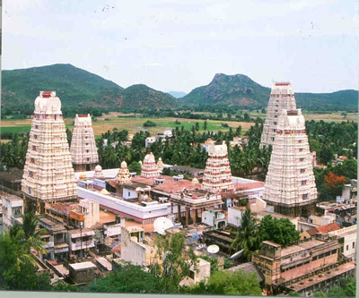 Best Travels in Madurai, Best Tour travel in Madurai, Taxi in Madurai,Car Hire in Madurai, Call Taxi in Madurai, Best Tour Operator in Madurai,Travels in Madurai,Online Cab Booking in Madurai,Car rental in Madurai